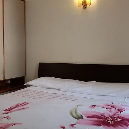 Albergo Luca Ivrea Esterno foto