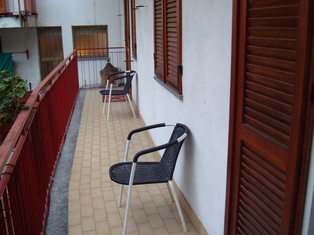 Albergo Luca Ivrea Esterno foto