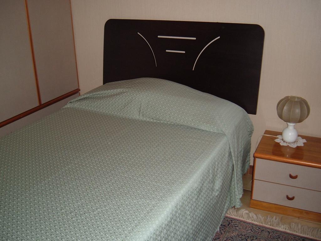Albergo Luca Ivrea Camera foto